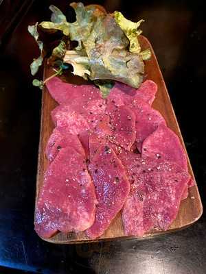 仙台 牛タン 由雄