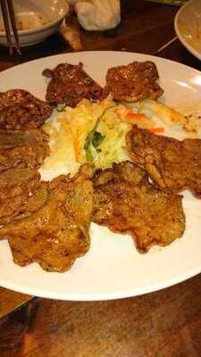 百人亭 竹橋パレスサイド店