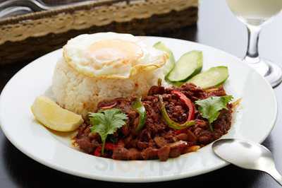 ツバキガーデン