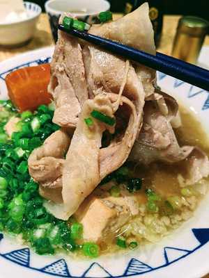 ごちとん Ootemori店