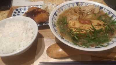 ごちとん Ootemori店