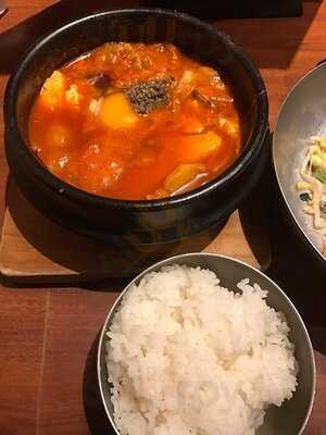 熱風食堂typhoon 秋葉原店