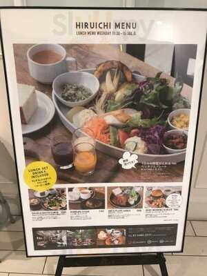 Good Morning Cafe＆grillキュウリ