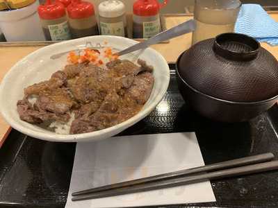 松屋 飯田橋駅前店