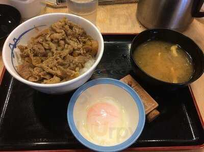 松屋 飯田橋駅前店