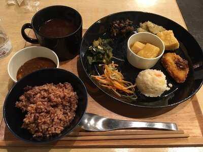 こまきしょくどう 鎌倉不識庵