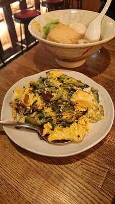 なんで、や 総本店 神田