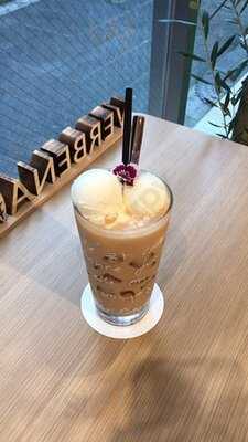 ロクシタン 表参道店 ヴォヤージュ センソリアル ヴァーベナカフェ