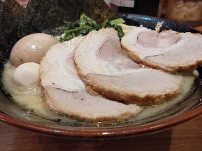 Photo 3