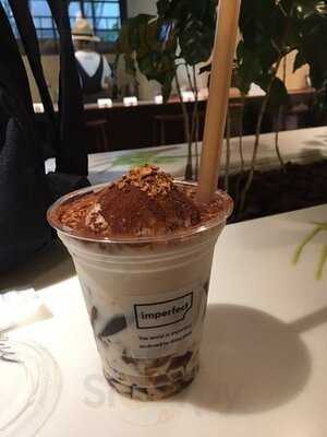 ウェルフードマーケット＆カフェ Imperfect 表参道