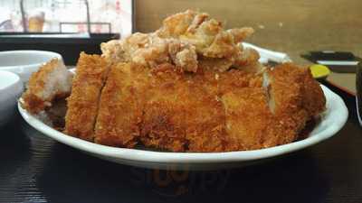 鳥良商店　神田小川町店