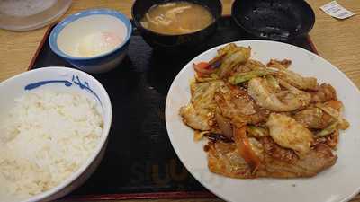 松屋 都立大学店