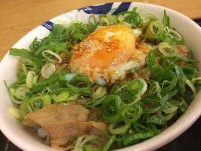 松屋 都立大学店