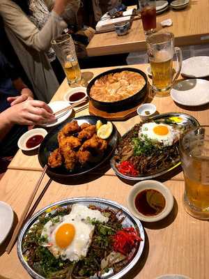 伝説の若鶏唐揚 腹八分目 渋谷公園通り店