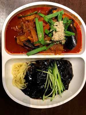 東大門タッカンマリ 神保町店