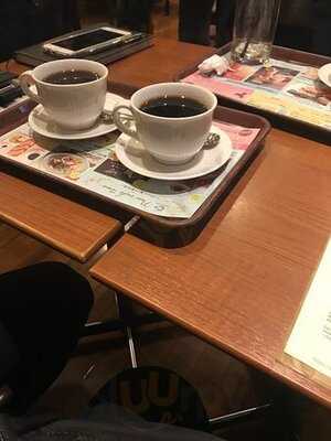 カフェ ド クリエ 飯田橋東口