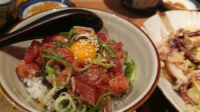 魚の居酒屋 今日も大漁や