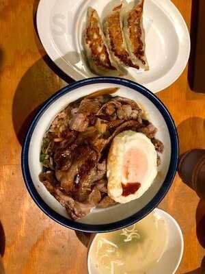 渋谷 餃子バルkatete