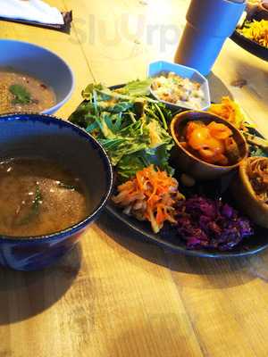 Shelter Kuko Cafe & Gallery