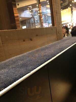 Marunouchi Cafe × Wired Cafe