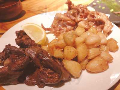 鶏半身素揚げ 和バル あがれ