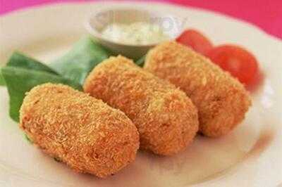 すずめのおやど お茶の水店