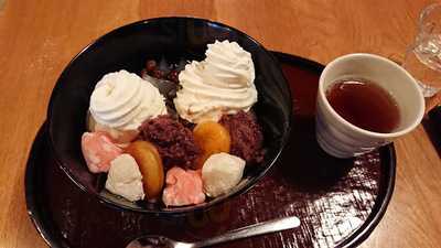 写真集食堂 めぐたま