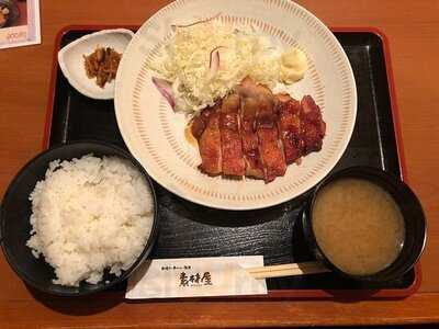 素材屋 大手町2号店