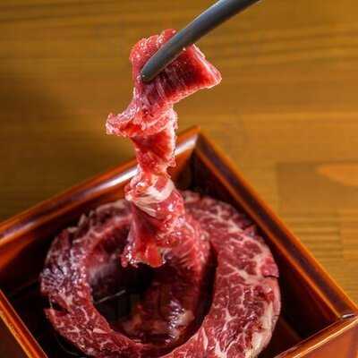 焼肉酒場 牛恋 神田店