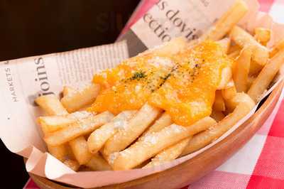 バッカーズ テーブル