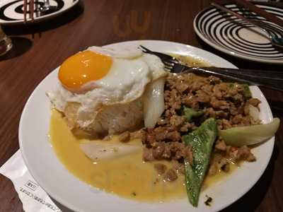 Exotic Bistroコロニアルラウンジ