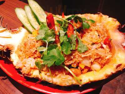 Exotic Bistroコロニアルラウンジ