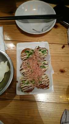 大衆炭火焼とり 億萬 神保町店