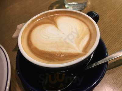 ロビーラウンジ