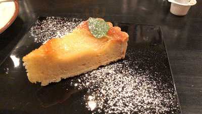 地下ワインカーヴ マナヴィーノ