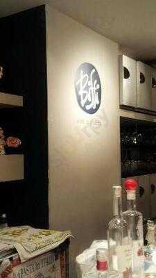 ビッフィ ヴィーニ エ ピアッティ