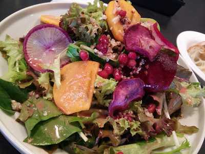 ビストロ カフェ ア ターブル