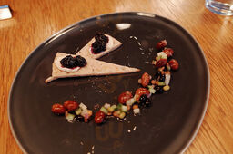 ビストロ カフェ ア ターブル