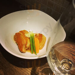 沖縄料理とワイン ワイモリカ