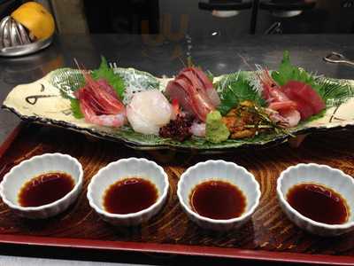 日本料理 おかもと