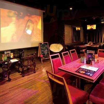 スリーモンキーズカフェ 秋葉原店