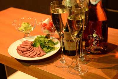 アジト グレイス 渋谷