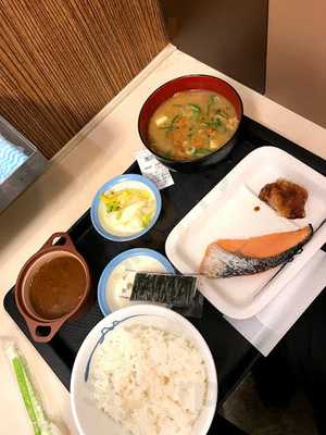 松屋 市ヶ谷店