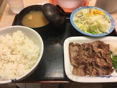 松屋 市ヶ谷店