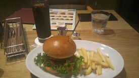 Mos Burger東京体育館前店