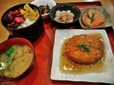 かっぽうぎ 飯田橋店