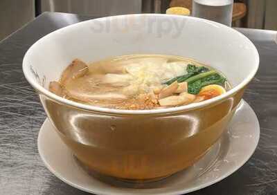 らぁ麺 ドゥエ イタリアン 東急プラザ渋谷