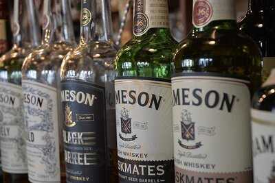 フォルチェ -アイリッシュ・パブ & レストラン