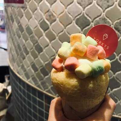 Yorkys Creperie Shibuya 109店