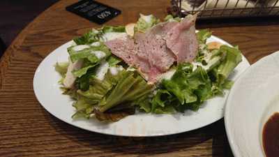 サロン ウフ エ モア 東急プラザ渋谷